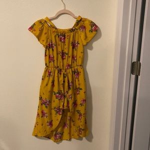 Girls dress